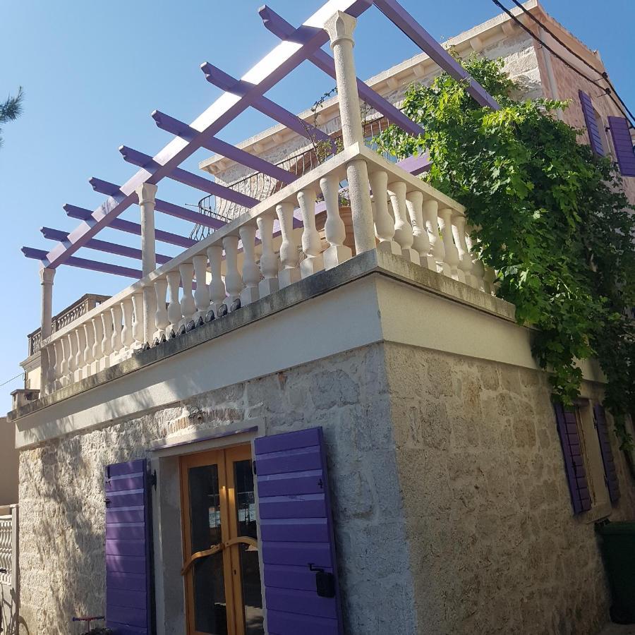 Jardin Kapetanova Kuca Apartman Veli Iž Kültér fotó