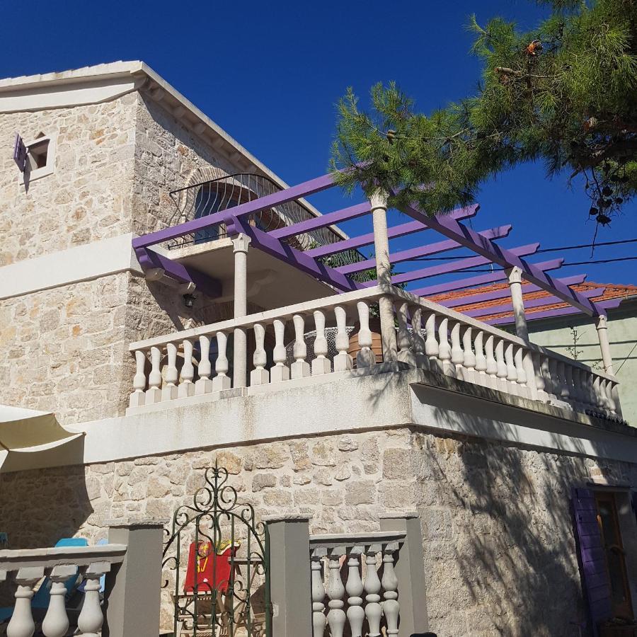 Jardin Kapetanova Kuca Apartman Veli Iž Kültér fotó