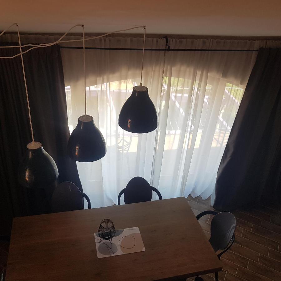 Jardin Kapetanova Kuca Apartman Veli Iž Kültér fotó