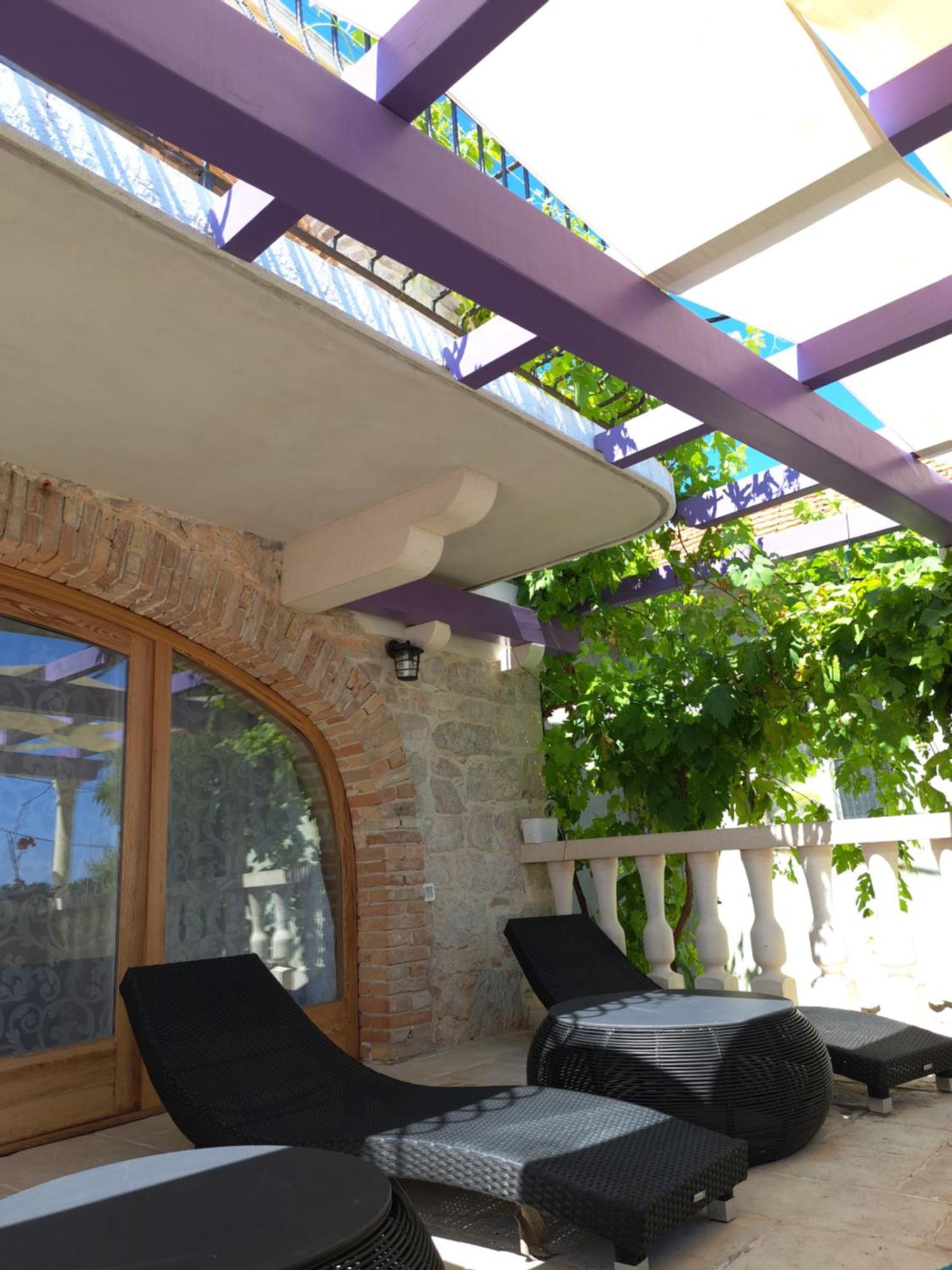 Jardin Kapetanova Kuca Apartman Veli Iž Kültér fotó